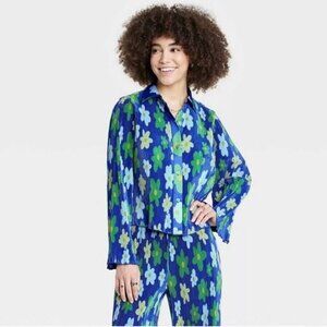 Target x Sammy B Women's Pleated Flower Shirt Blue Size 1X